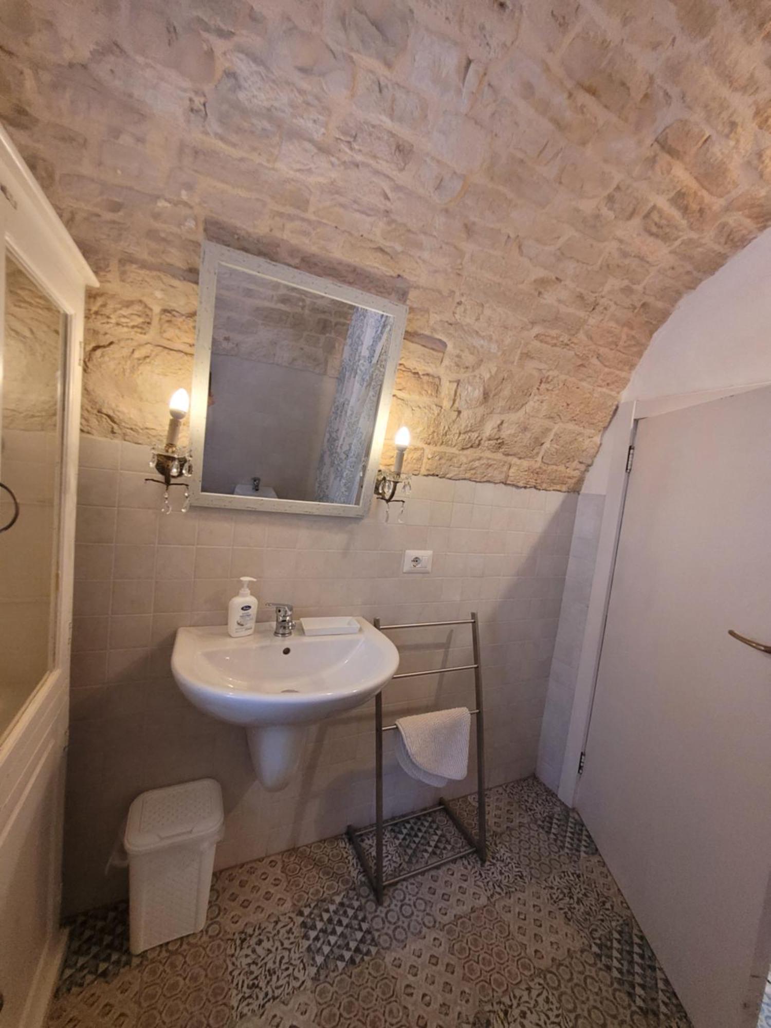 Trulli La Cariola Bed and Breakfast Locorotondo Εξωτερικό φωτογραφία